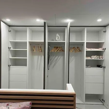 2 Pieces De 60m2 망들리유 라 나플