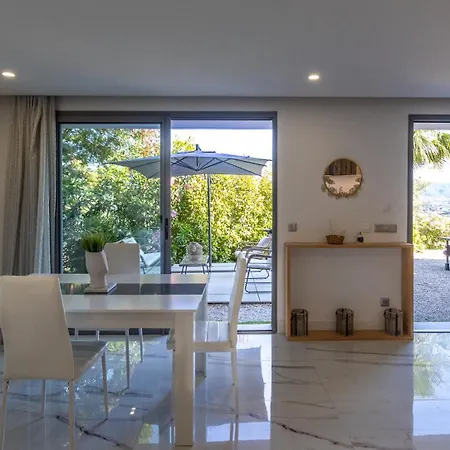 2 Pieces De 60m2 Apartment